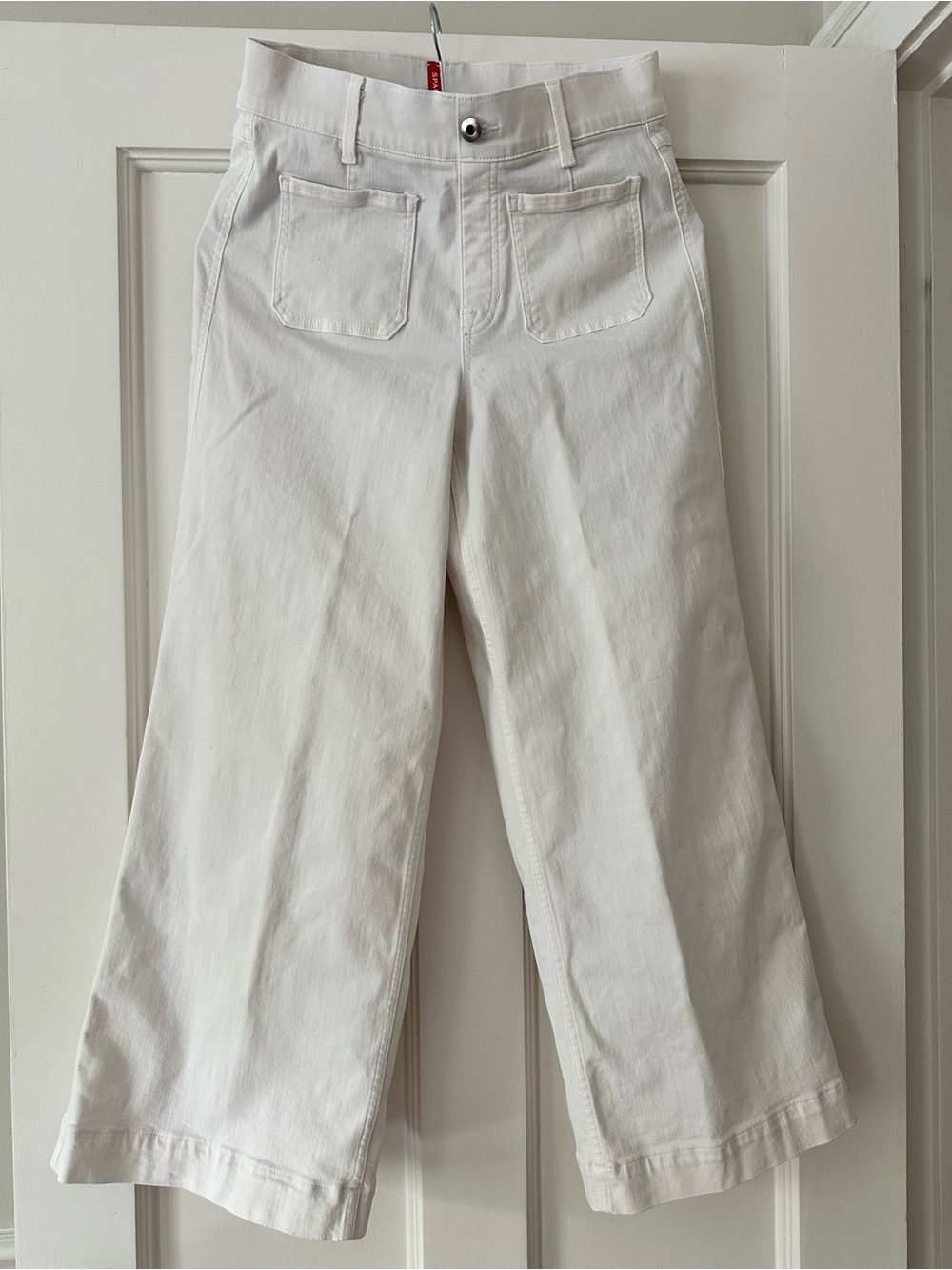 SPANX White Pull-On Jeans Patch Pockets